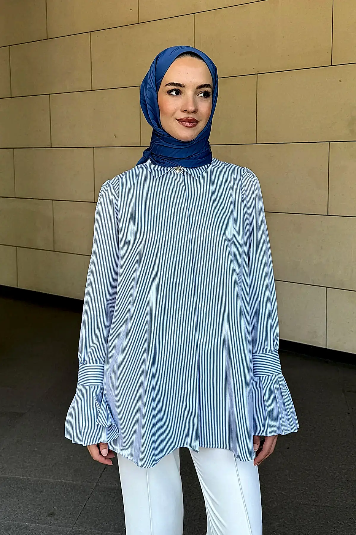 Sık Çizgili Mavi